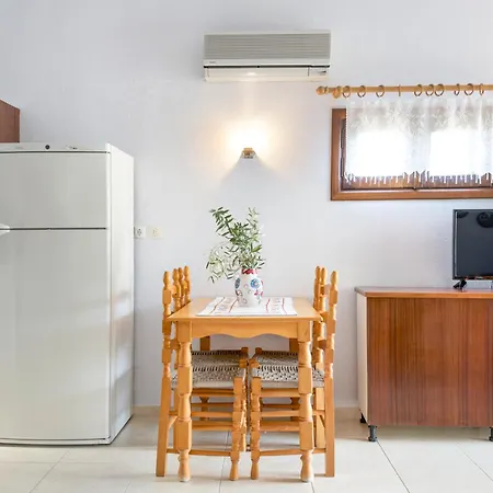 Apartment Ekavi *
