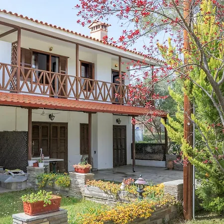 Ekavi Apartment